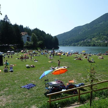 Hotel Pineta Baselga di Pine Bagian luar foto