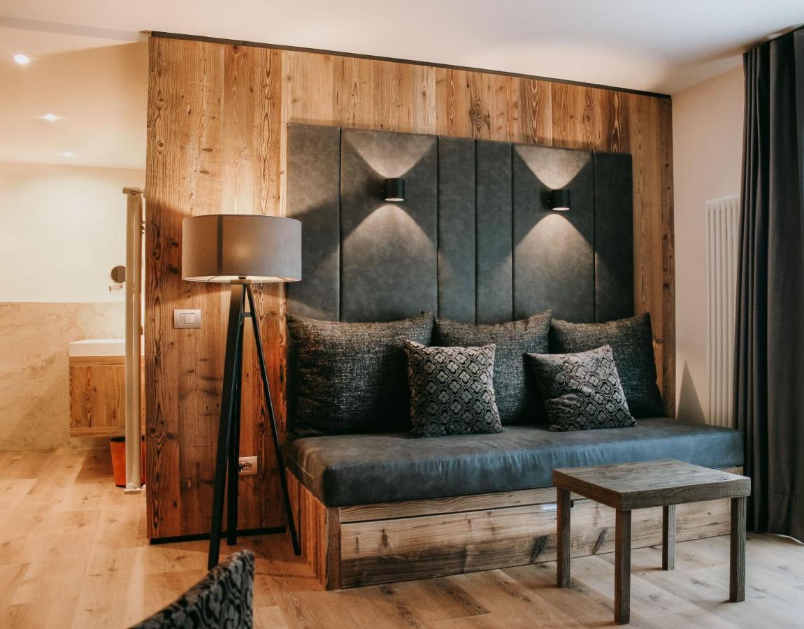 Hotel Pineta Baselga di Pine Bagian luar foto