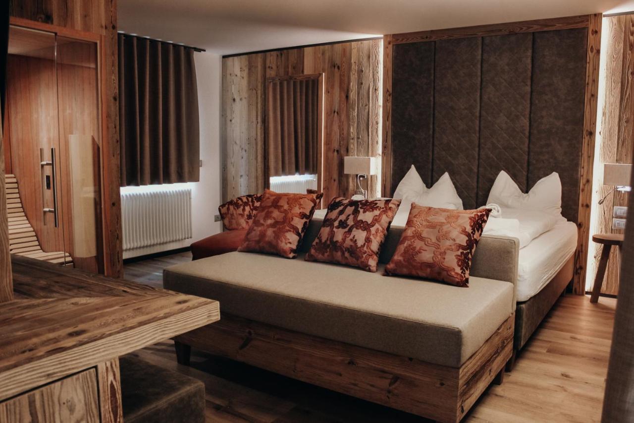 Hotel Pineta Baselga di Pine Bagian luar foto