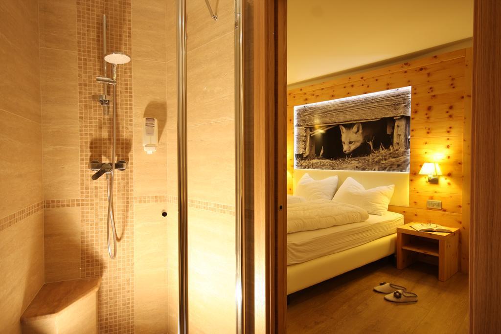 Hotel Pineta Baselga di Pine Bagian luar foto